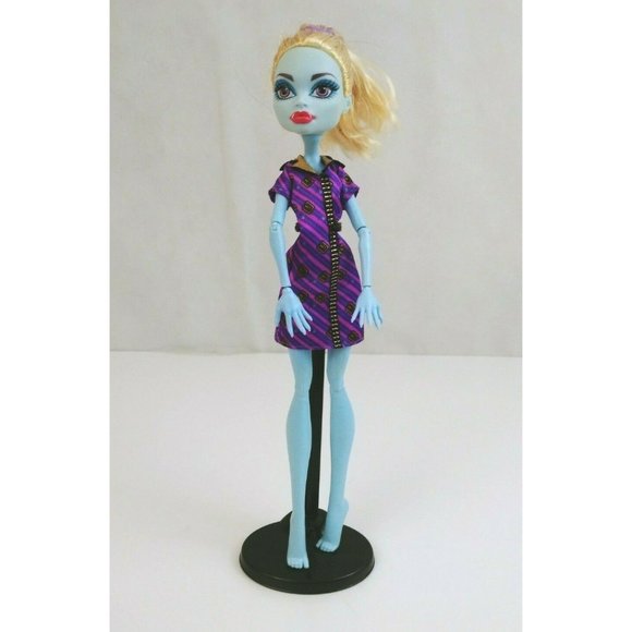 Monster High Abby Bomnable 11" Doll With Outfit & Brush. Without Stand - Picture 1 of 5